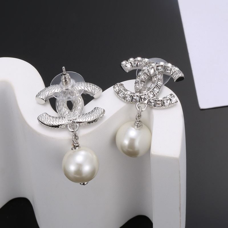 Ch**el earrings